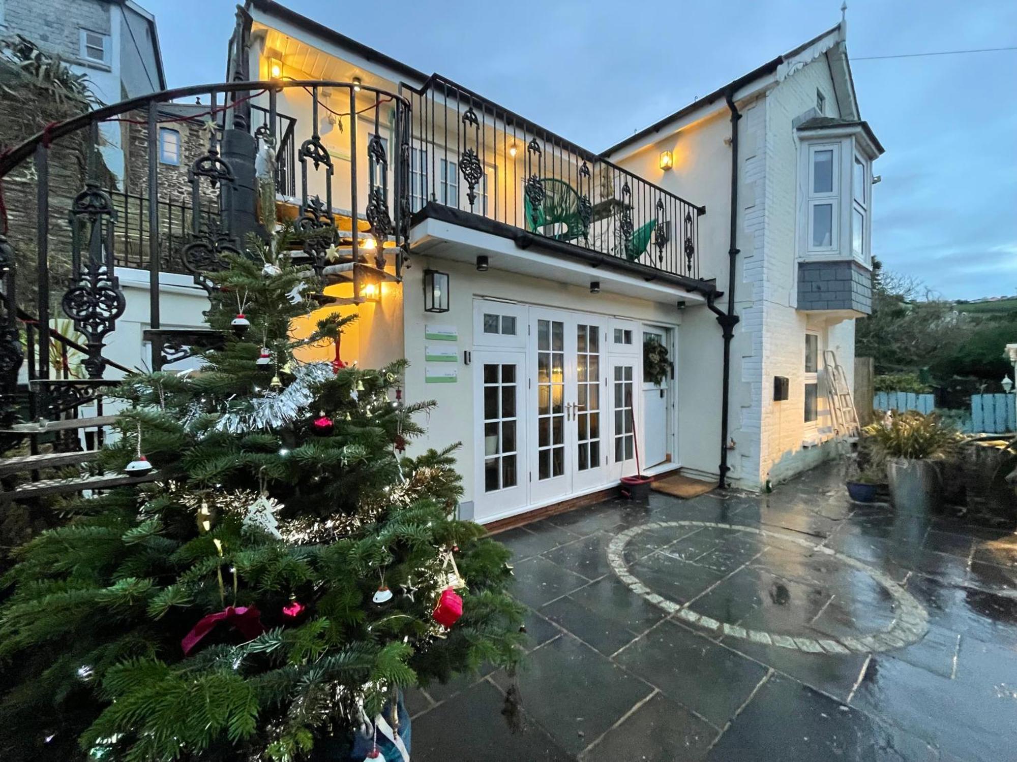 St Elmo House Hotel Дартмут Екстериор снимка